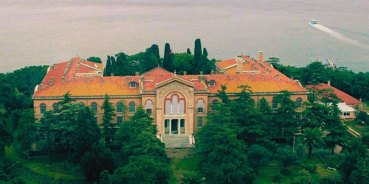 Θεολογική Σχολή της Χάλκης